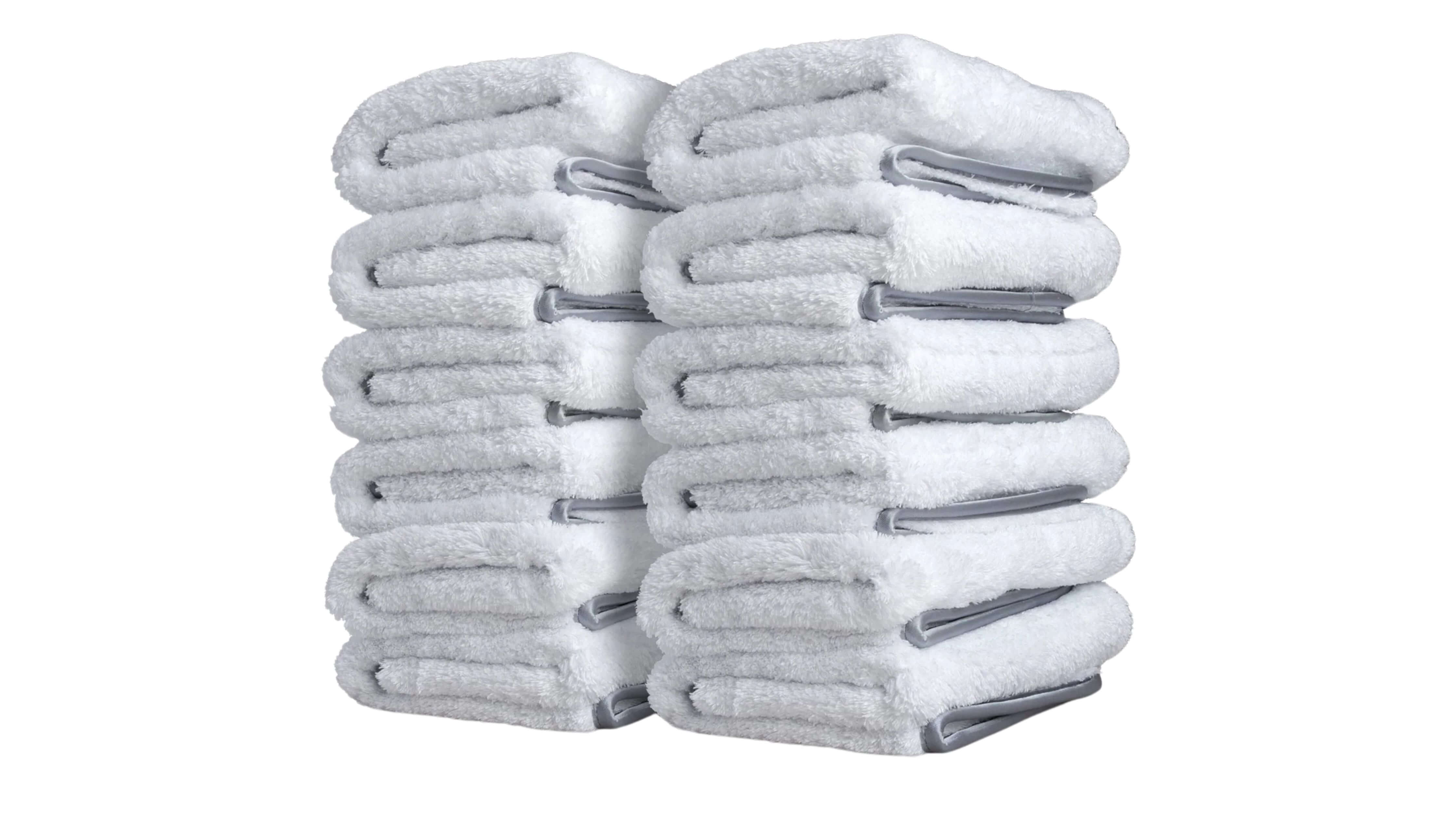 How to clean glasses with microfiber cloth using Adam's Polishes.