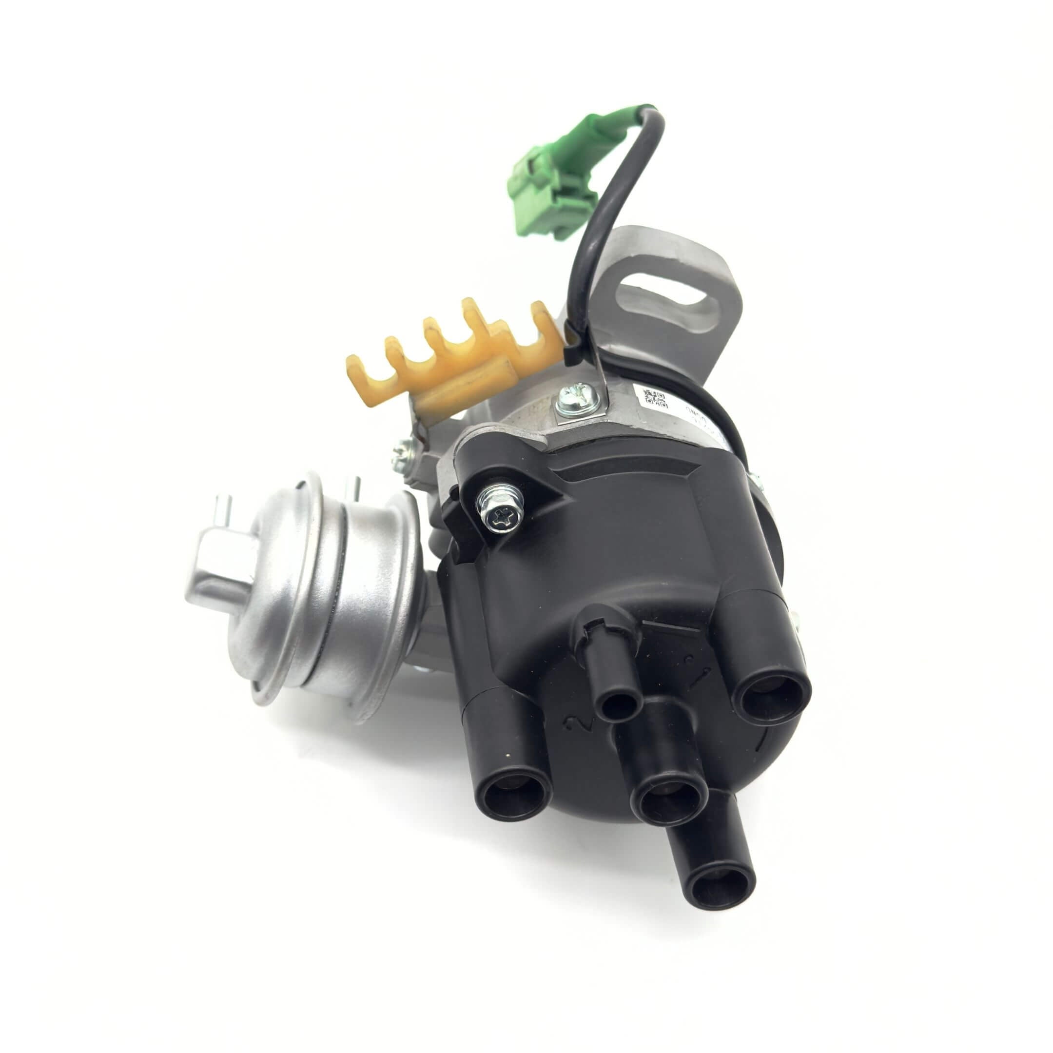 Distributor EFNS Series for Daihatsu Hijet Truck S100P, S110P Models (1994-1998) featuring a robust black cap and multiple connection points.