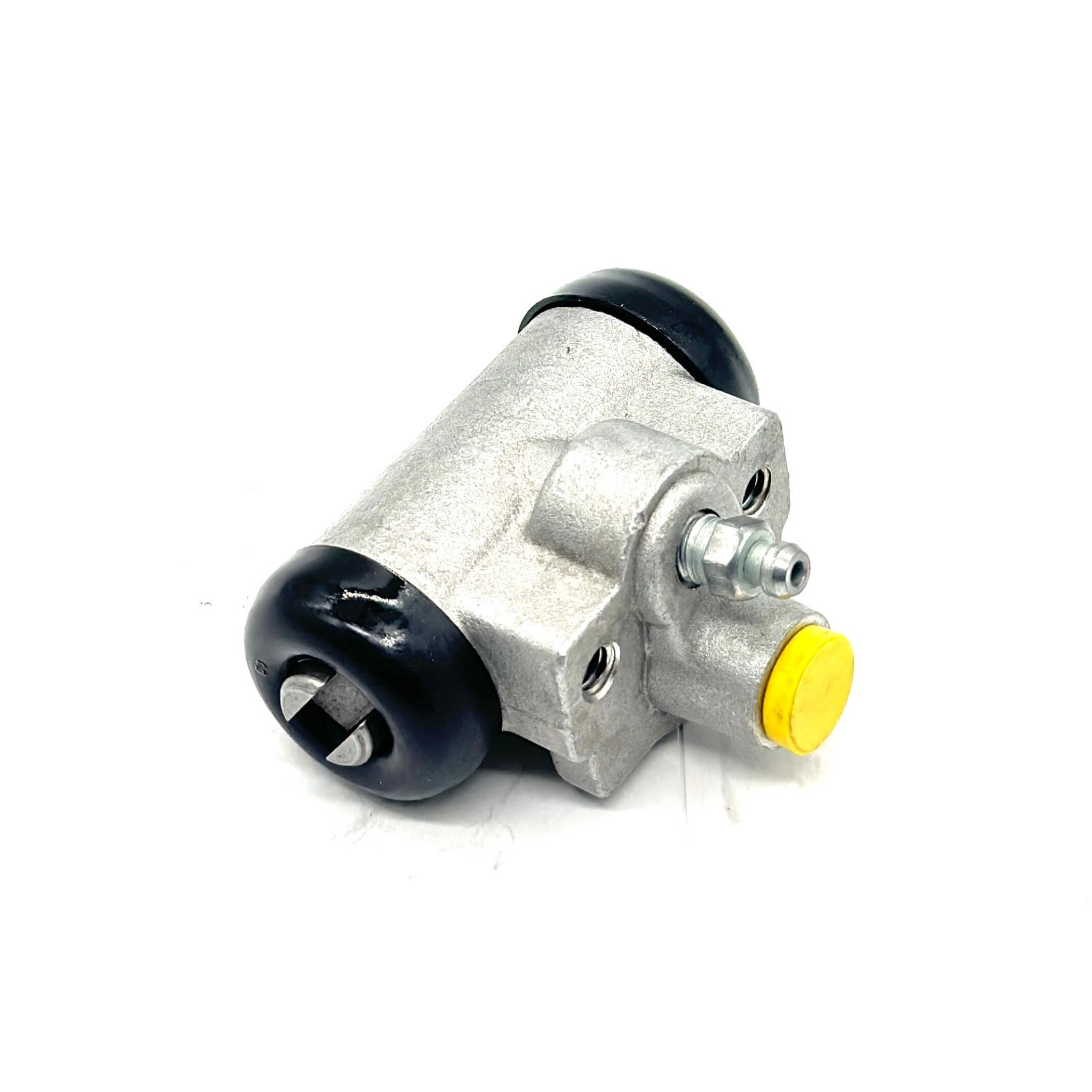 Rear Brake Drum Wheel Cylinder for Subaru Sambar Truck KS3, KS4 Models 1990-1998, featuring a silver body with black rubber ends and a yellow cap.