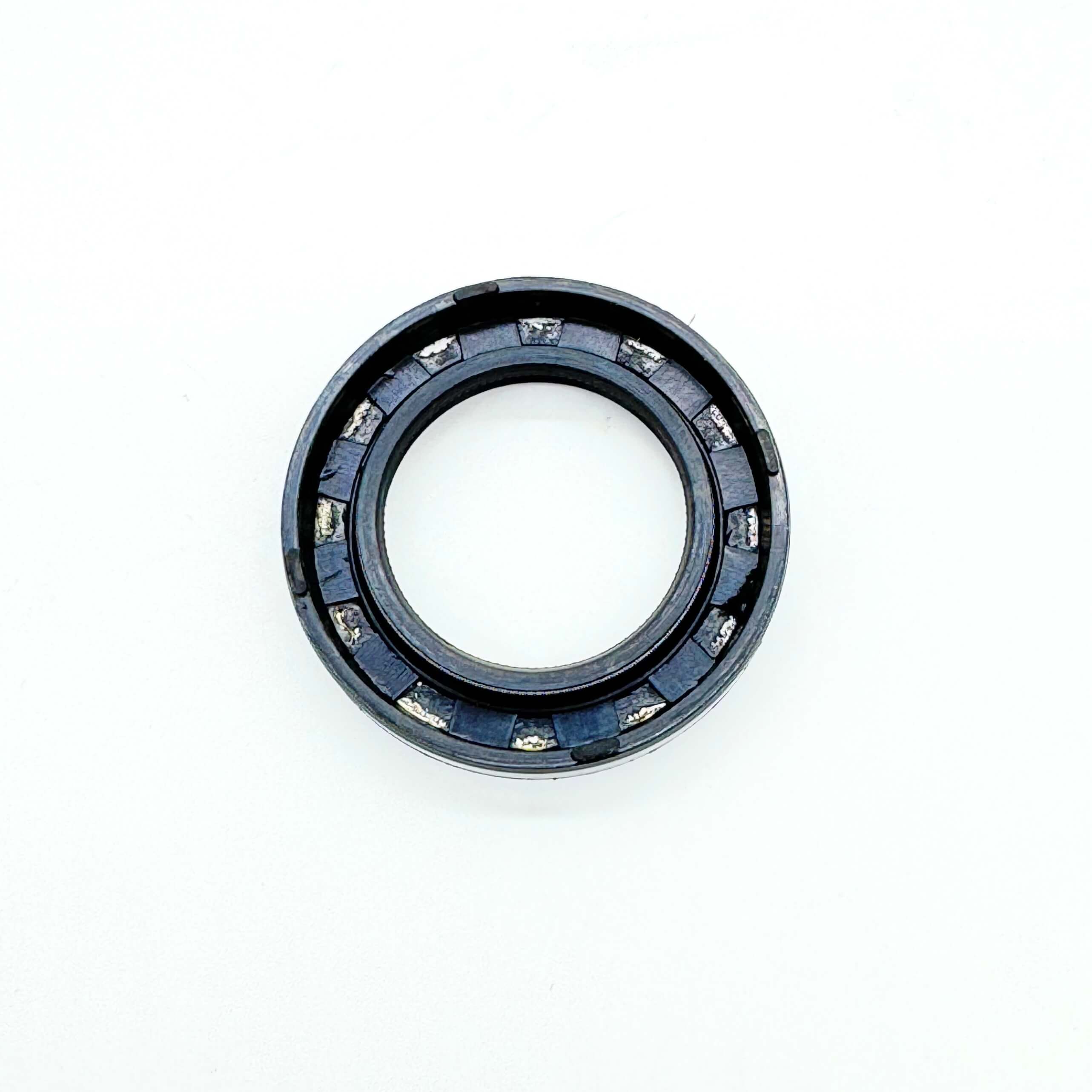 Detailed view of rear left wheel bearing for Honda Acty Van HH3, HH4 models, highlighting the bearing structure and design.