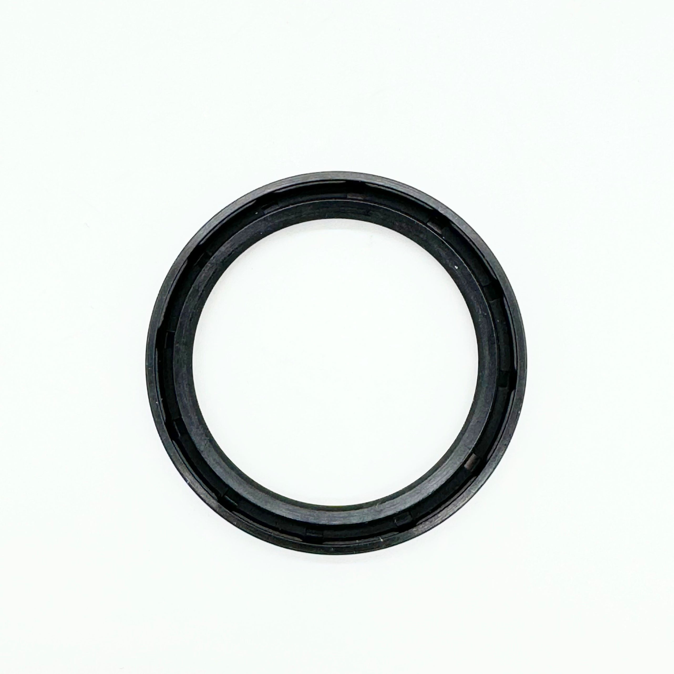 Durable axle seal for Honda Acty Rear Right, essential component of Wheel Bearing Kit, HH3, HH4 models, 1990-1999.