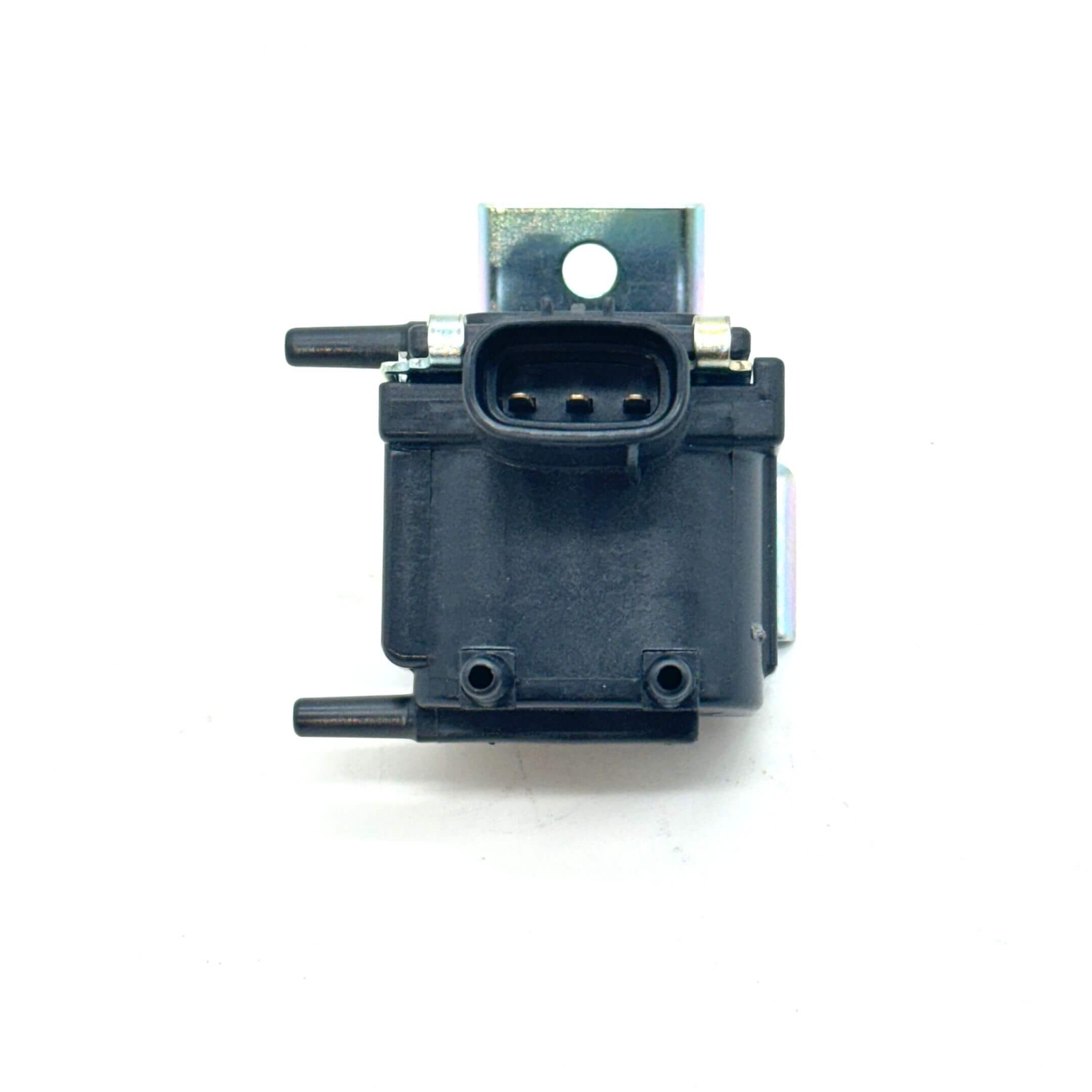 OEM Replacement 4WD Solenoid for Subaru Sambar KS3 KS4 - Close Up