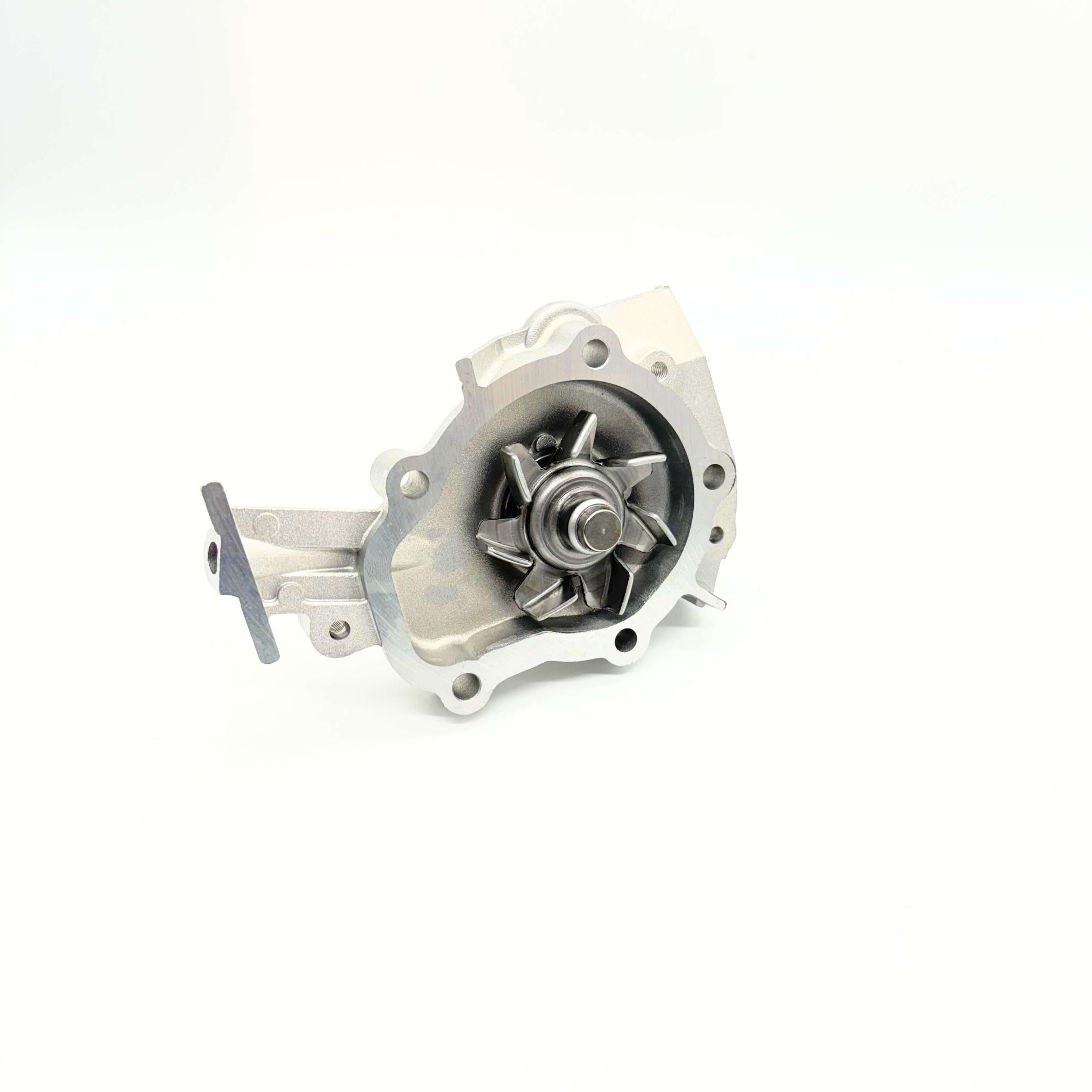 Top view of a high-quality water pump for Suzuki Carry Truck DC51T, DD51T models, showcasing the impeller and housing design. Essential for engine cooling system maintenance on 1991-1998 models.