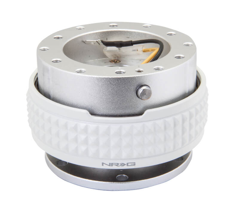 NRG Quick Release Kit with Silver Body and Glow in the Dark Pyramid Ring - 2.1 Pyramid Series - SRK-210SL/GL, showcasing a sleek silver finish with a unique glow in the dark pyramid-patterned ring.