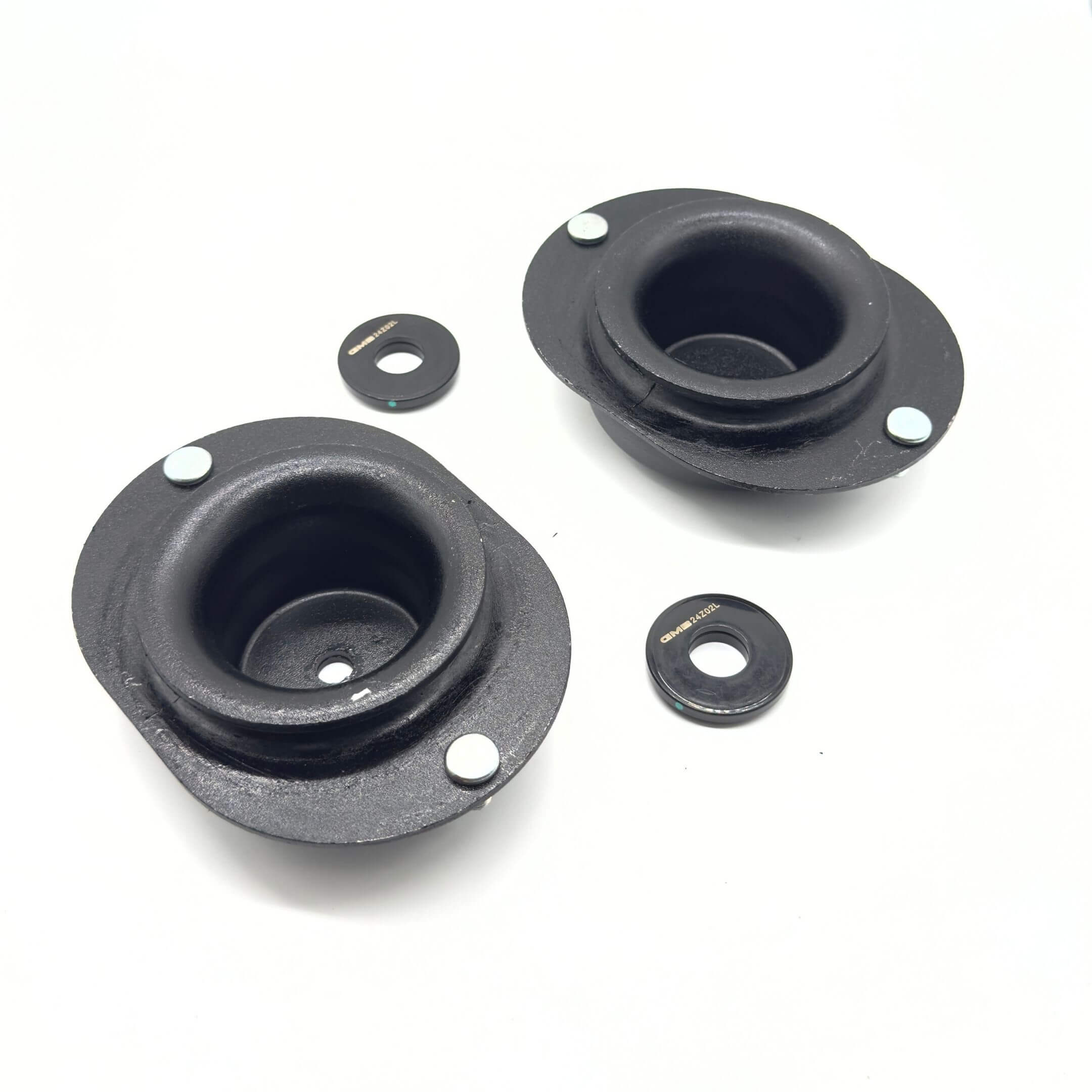 Front Strut Mount Kit for Subaru Sambar Truck TT1, TT2 Models (1999-2012) featuring durable black components and mounting hardware.