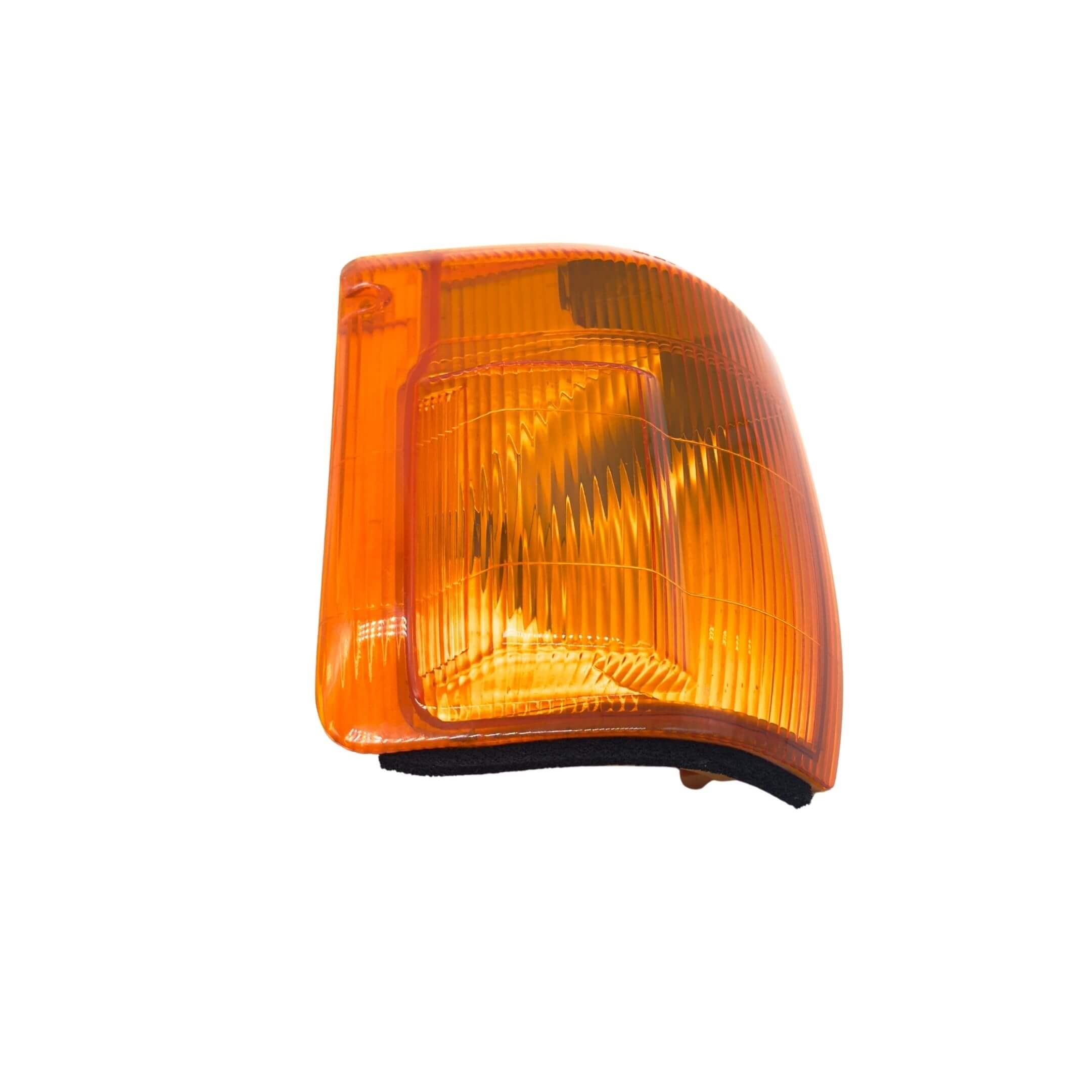 Front Turn Signal Lamp Assembly for Subaru Sambar Truck TT1, TT2 Models (1999-2012) featuring an amber lens and durable construction.