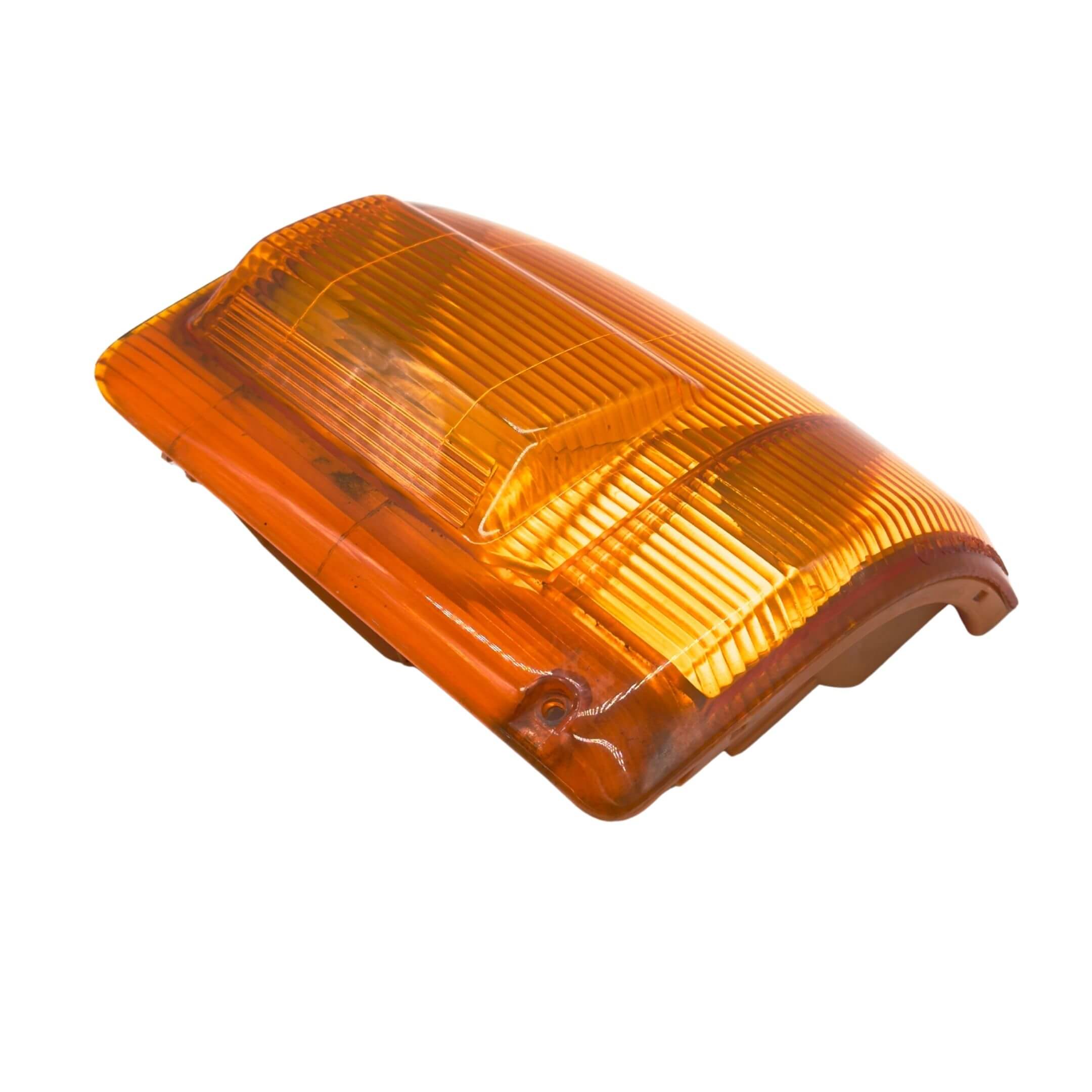 Front Turn Signal Lamp Assembly - Right / Driver Side for Subaru Sambar Truck TT1, TT2 Models (1999-2012) featuring an amber lens and durable construction.