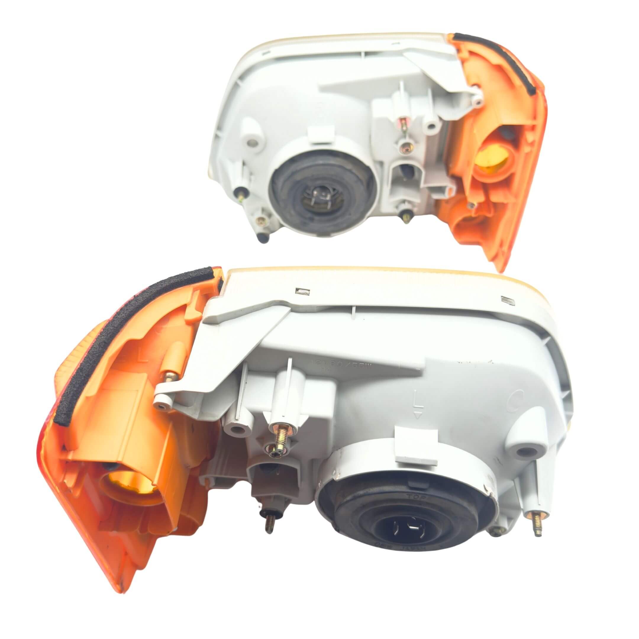 Headlight and Turn Signal Assembly Set for Subaru Sambar Van TV1, TV2 (1999-2012) featuring durable construction and orange signal covers.