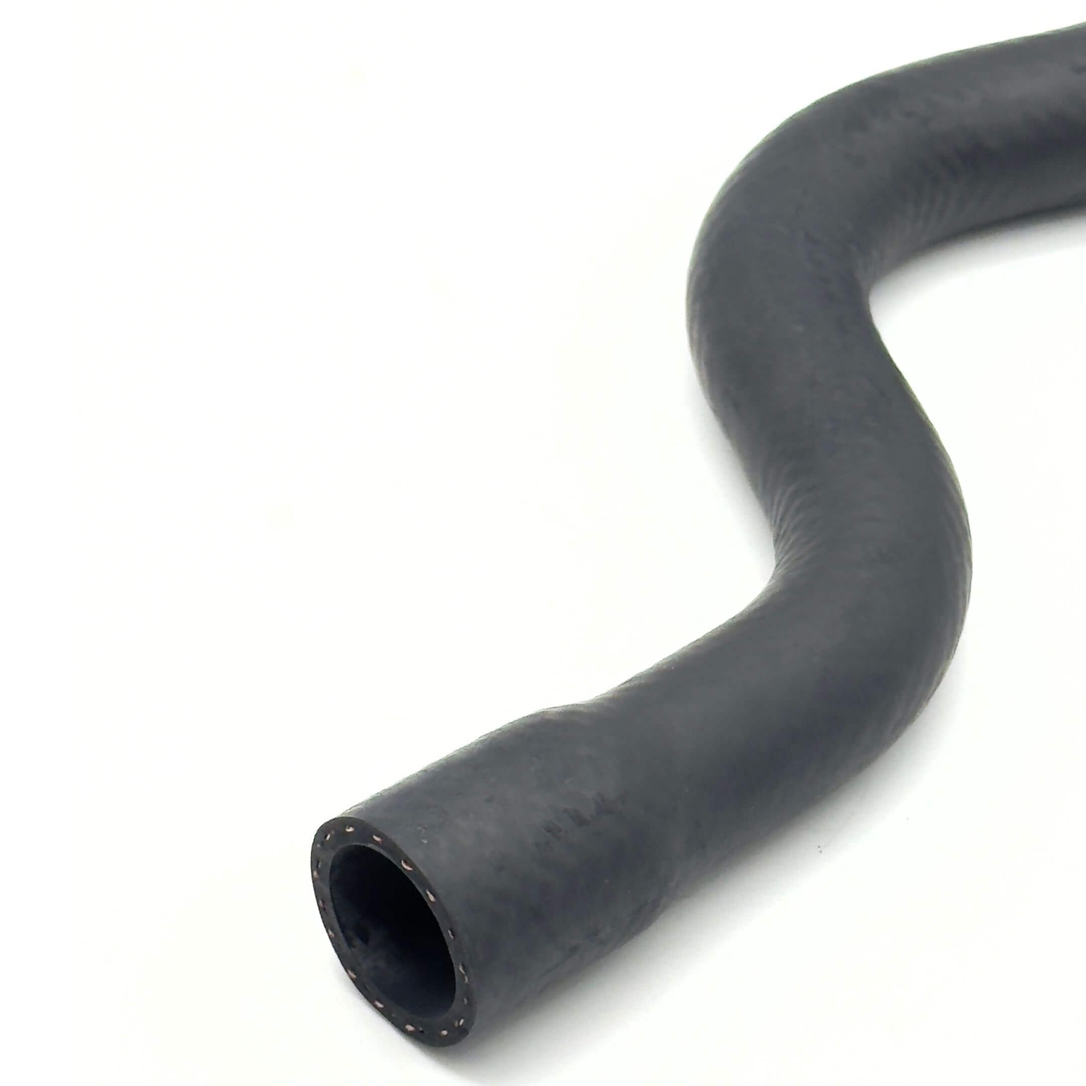 Water Pump Inlet Hose for Subaru Sambar Truck TT1, TT2 Models (1999–2012) featuring a durable, curved black rubber design.