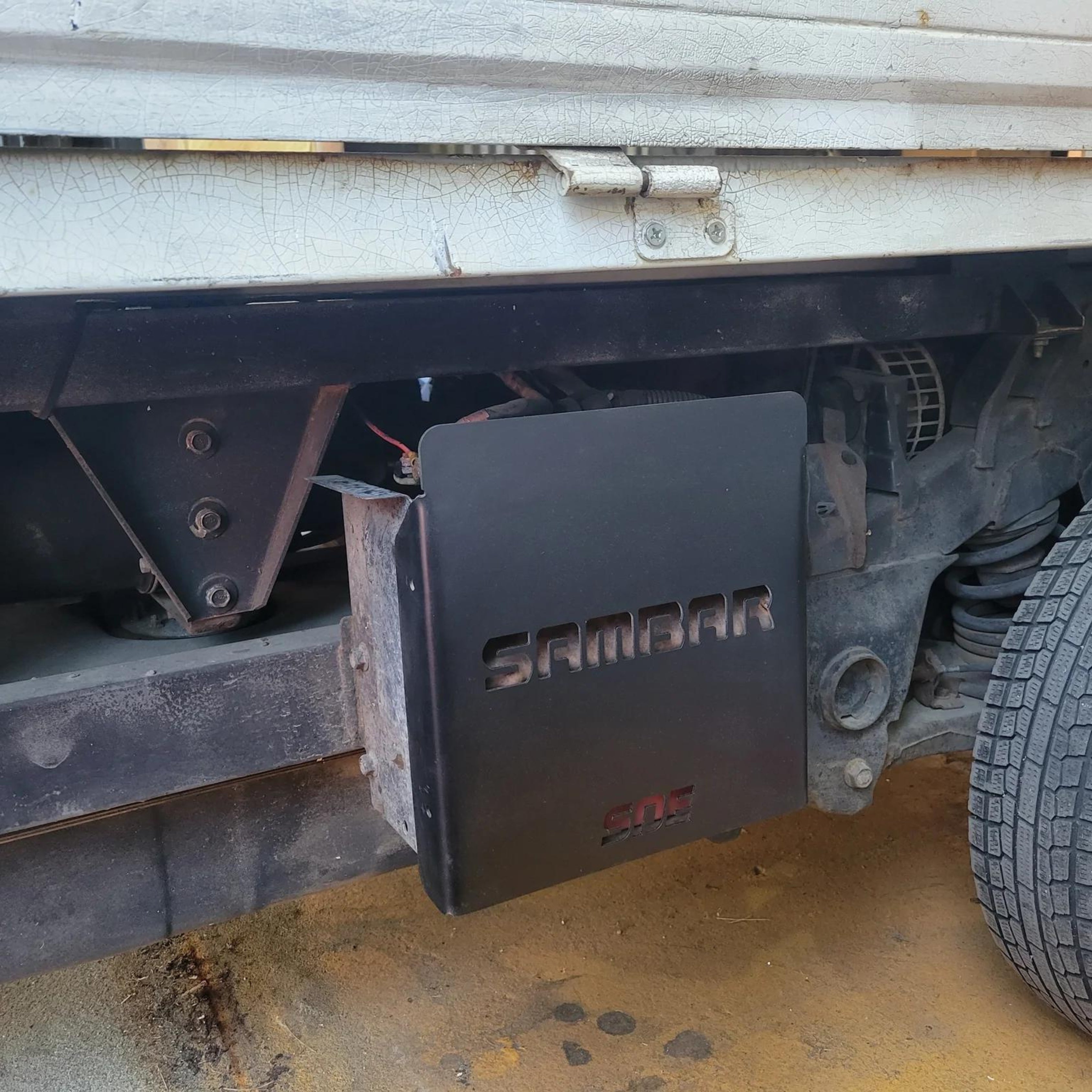 Stylish Black Battery Protection for Subaru Sambar 90-98 Models