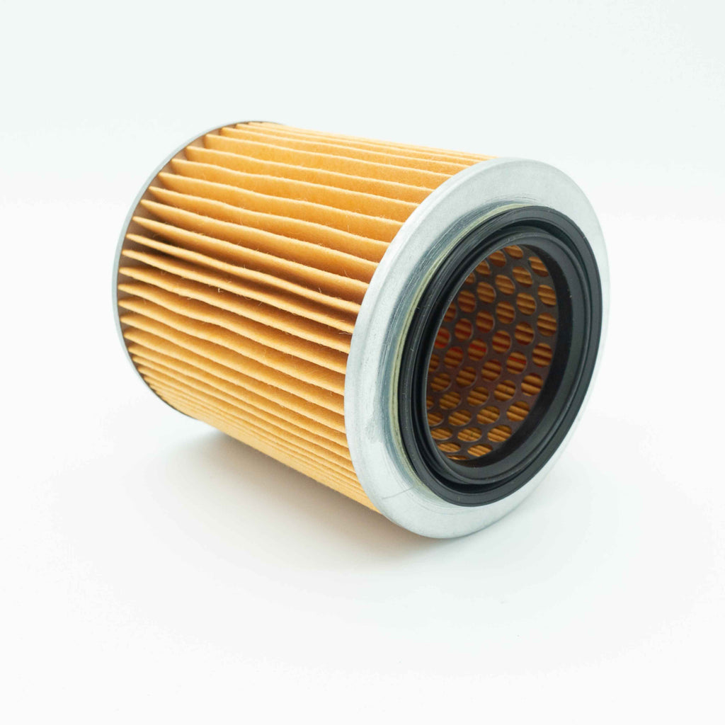 "Honda Acty HA3/HA4 Air Filter Replacement - A Clean and New Filter Improving Engine Performance and Fuel Efficiency"