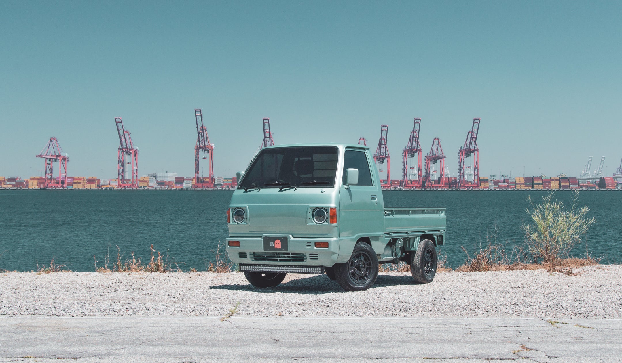 Daihatsu Hijet 4x4 navigating rugged off-road terrain