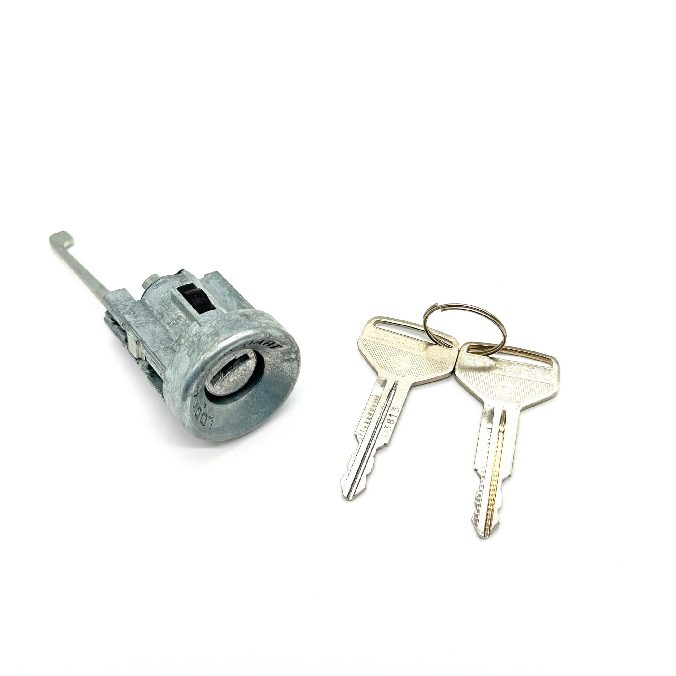 Ignition cylinder with two keys for Daihatsu Hijet S100P and S110P models (1994-1999), perfect for restoring or replacing ignition systems in Japanese mini trucks.