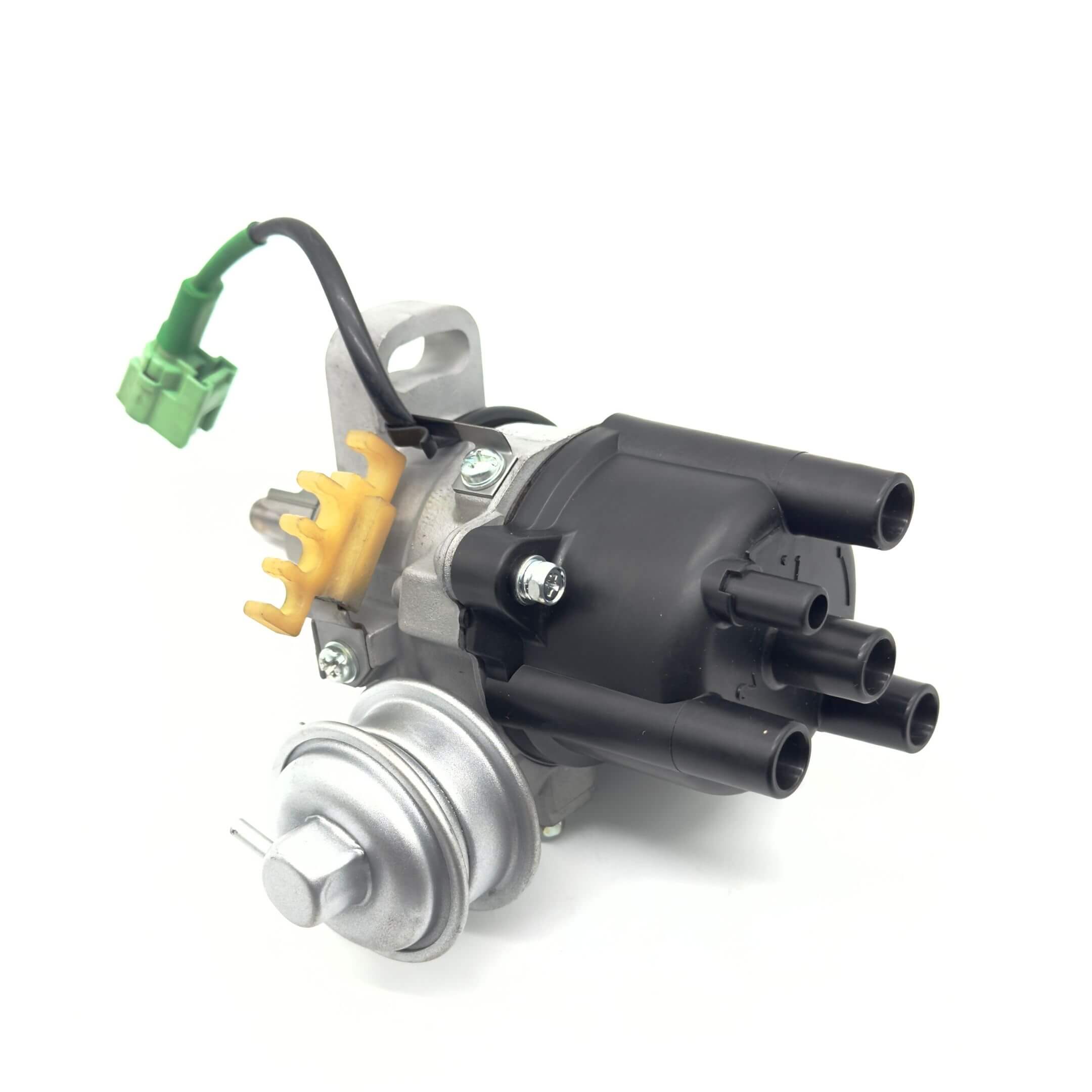 Distributor EFNS Series Engine for Daihatsu Hijet Truck S100P, S110P Models (1994-1998) featuring a black cap and multiple connection points.