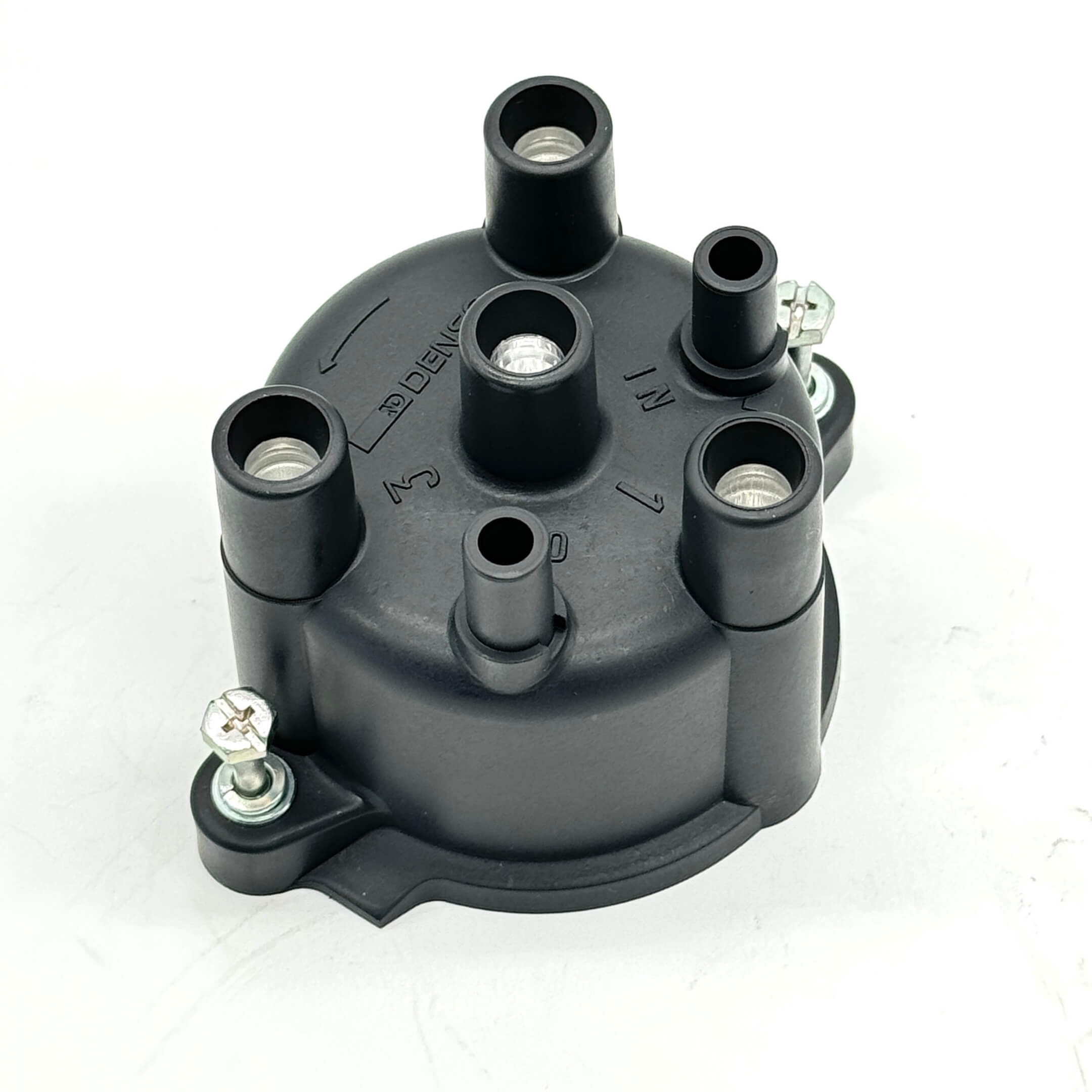 Polished finish of Genuine Daihatsu EFNS Distributor Cap for long-lasting performance.