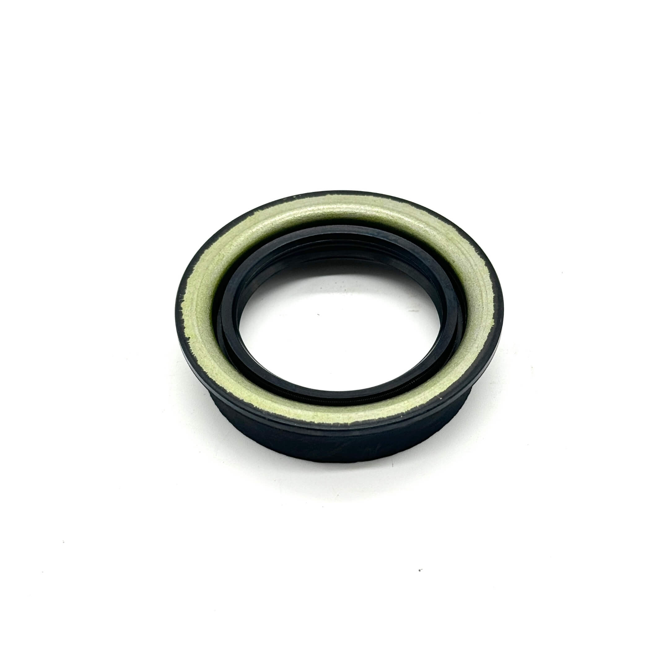 High-quality Rear Inner Seal for Honda Acty Truck HA3, HA4 1990-1999 - Essential component for axle integrity and longevity