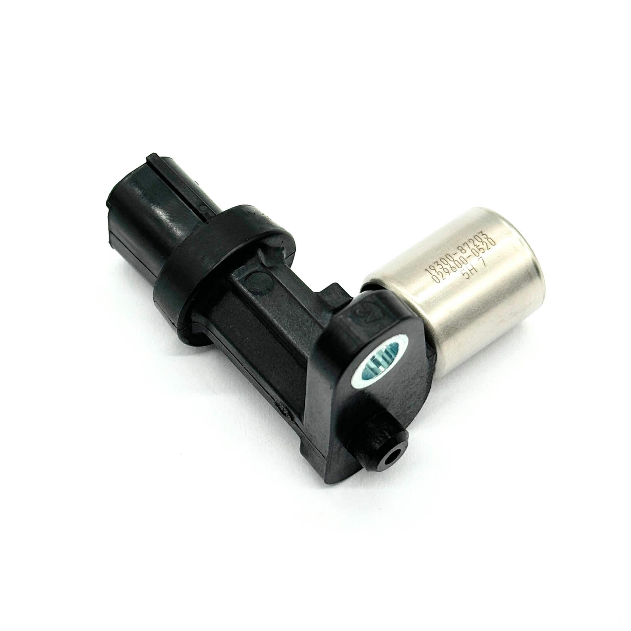 Close-up of Cam Position Sensor for Daihatsu Hijet Trucks, highlighting precision-engineered design for reliable performance.