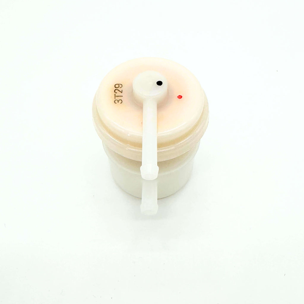 Top view of a Suzuki Carry fuel filter compatible with DC51T, DD51T models from 1991-1998, displaying clean design with inlet and outlet pipes for efficient fuel purification.