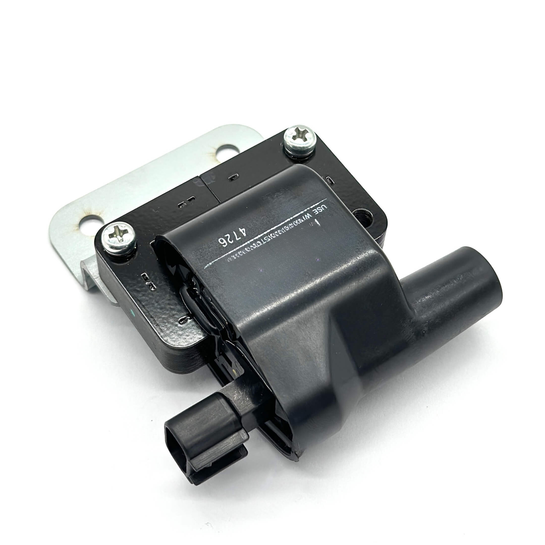 Top view of OEM Daihatsu ignition coil assembly with mounting bracket for S100 to S140 Hijet models, ensuring reliable spark delivery.