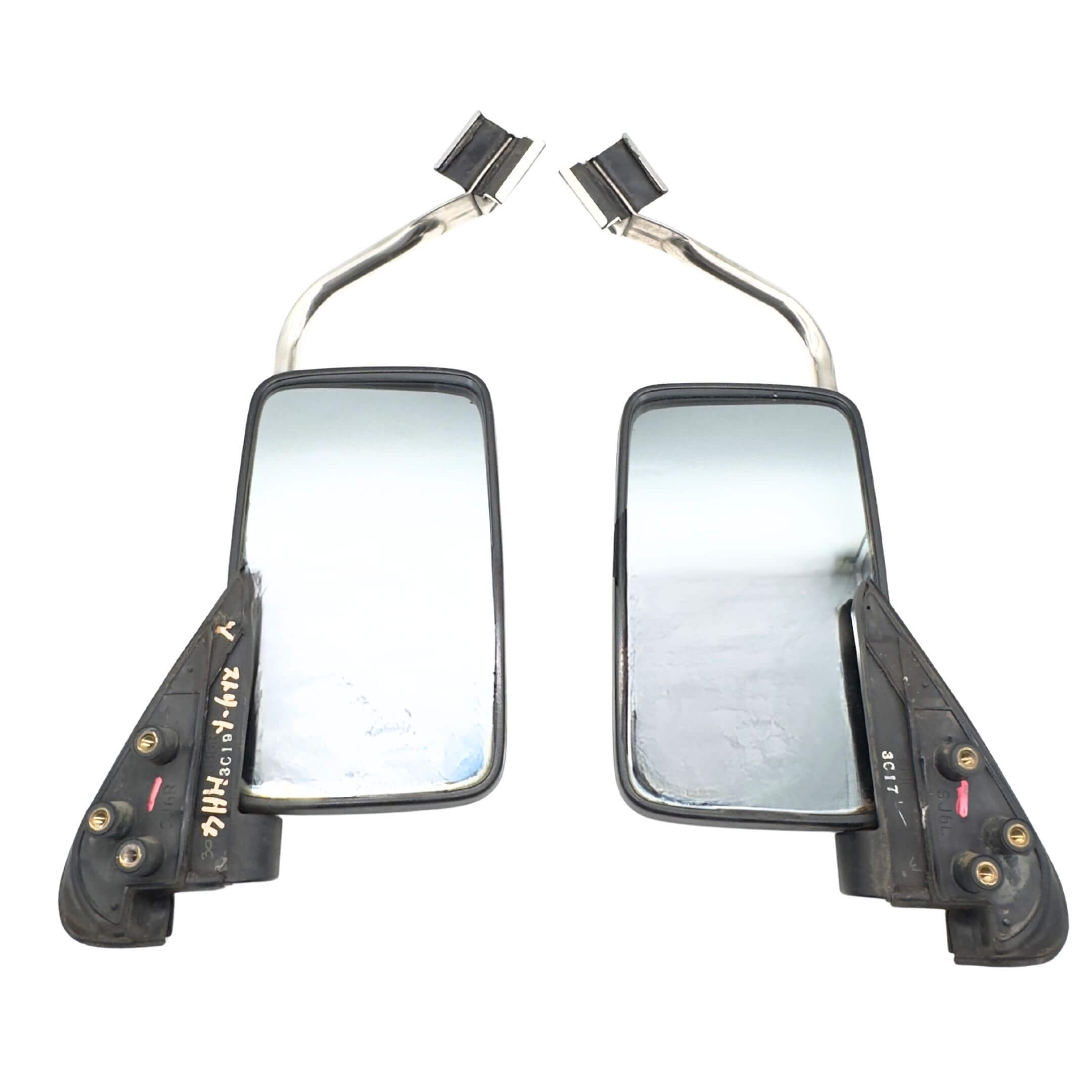 California Mirrors for Honda Acty Van Models HH3, HH4 (1990-1999) featuring adjustable side mounts and durable construction.