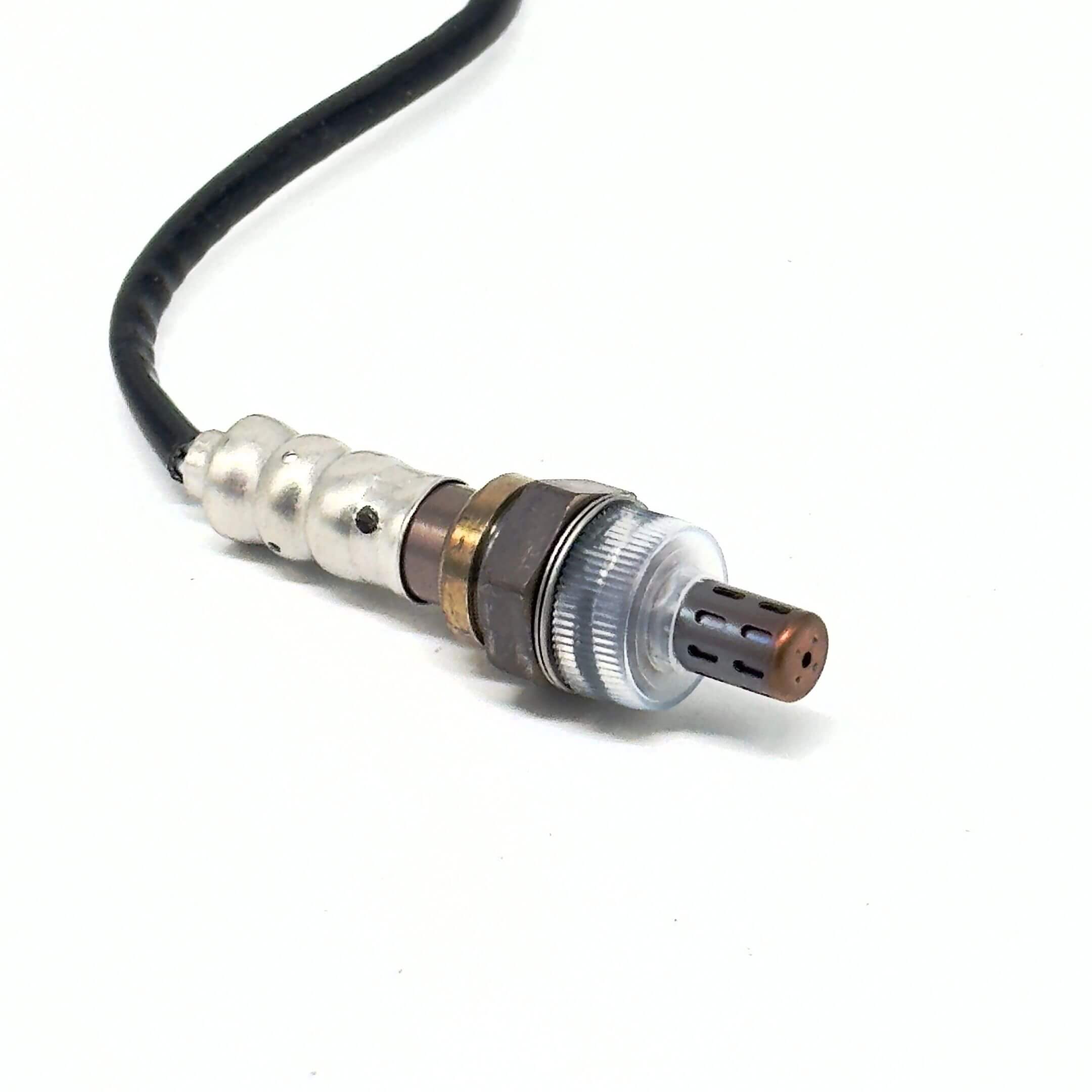 O2 Sensor for Subaru Sambar Truck TT1, TT2 Models (2005-2012), featuring a metallic finish with a black cable.