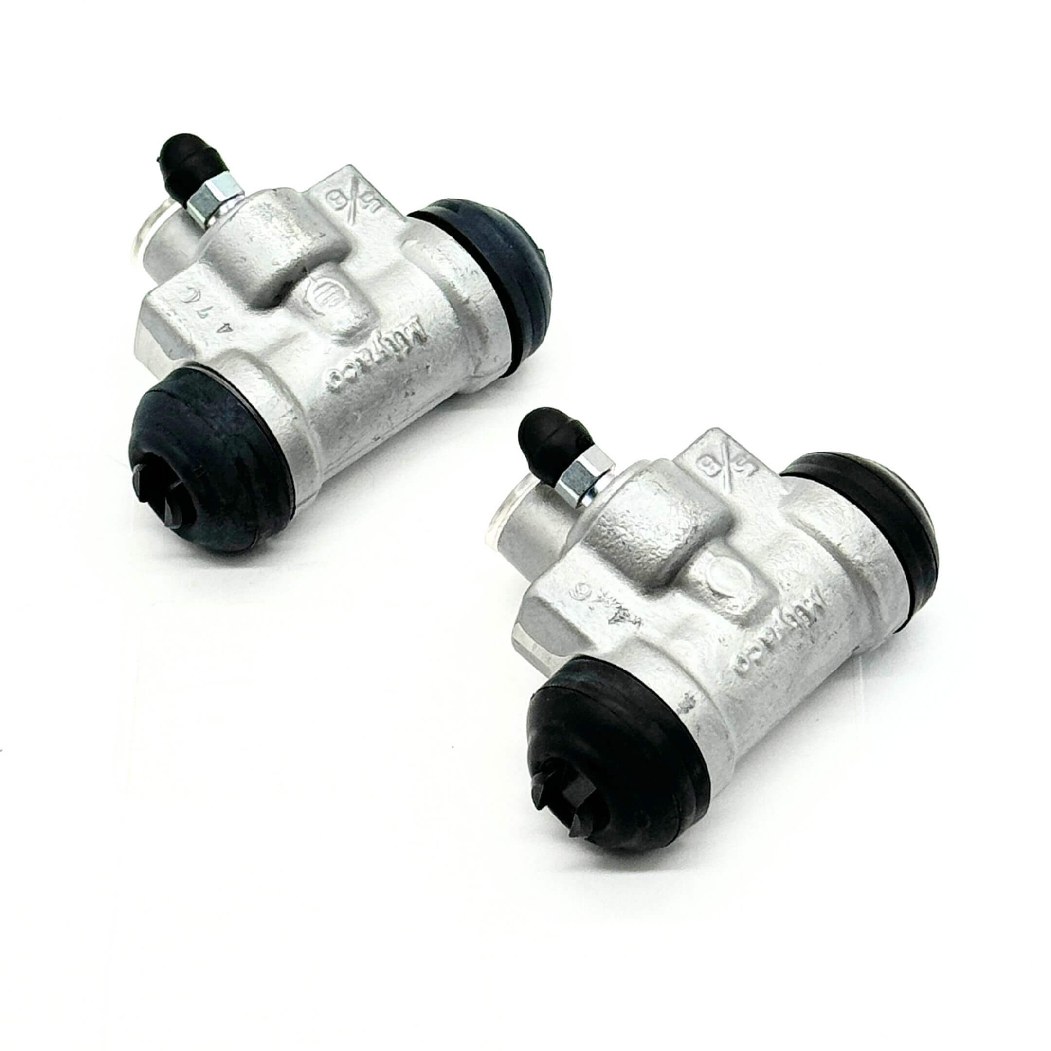 Rear Brake Drum Wheel Cylinder for Subaru Sambar Wagon TW1, TW2 Models 1999-2012, featuring durable silver construction and black rubber components, right and left pair.