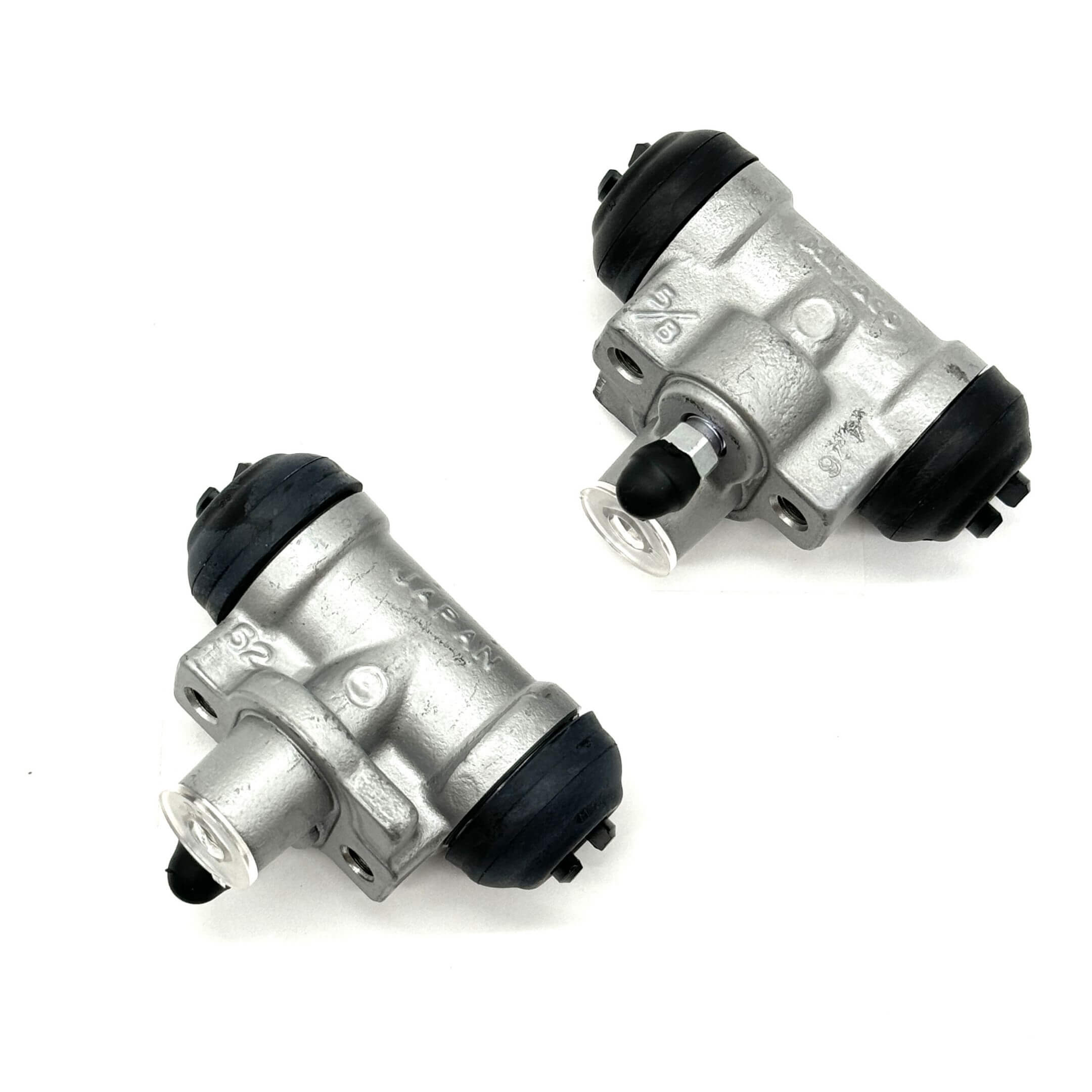 Silver rear brake drum wheel cylinder for Subaru Sambar Wagon TW1, TW2 models (1999-2012), featuring right and left components.