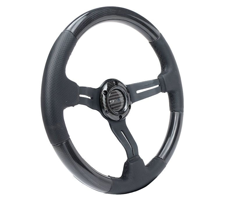 Oiwa’s Elite Kei Truck Steering Wheel Detailing