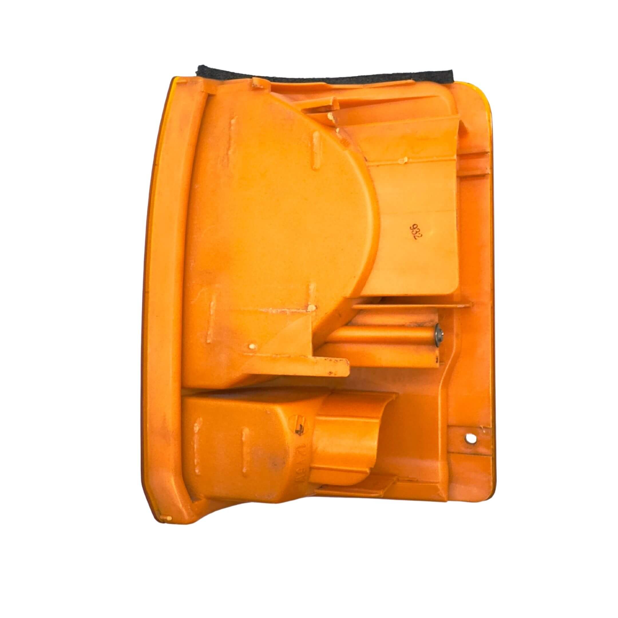Front Turn Signal Lamp Assembly for Subaru Sambar Van TV1, TV2 Models (1999-2012) featuring an orange casing and precise fit for the right driver side.