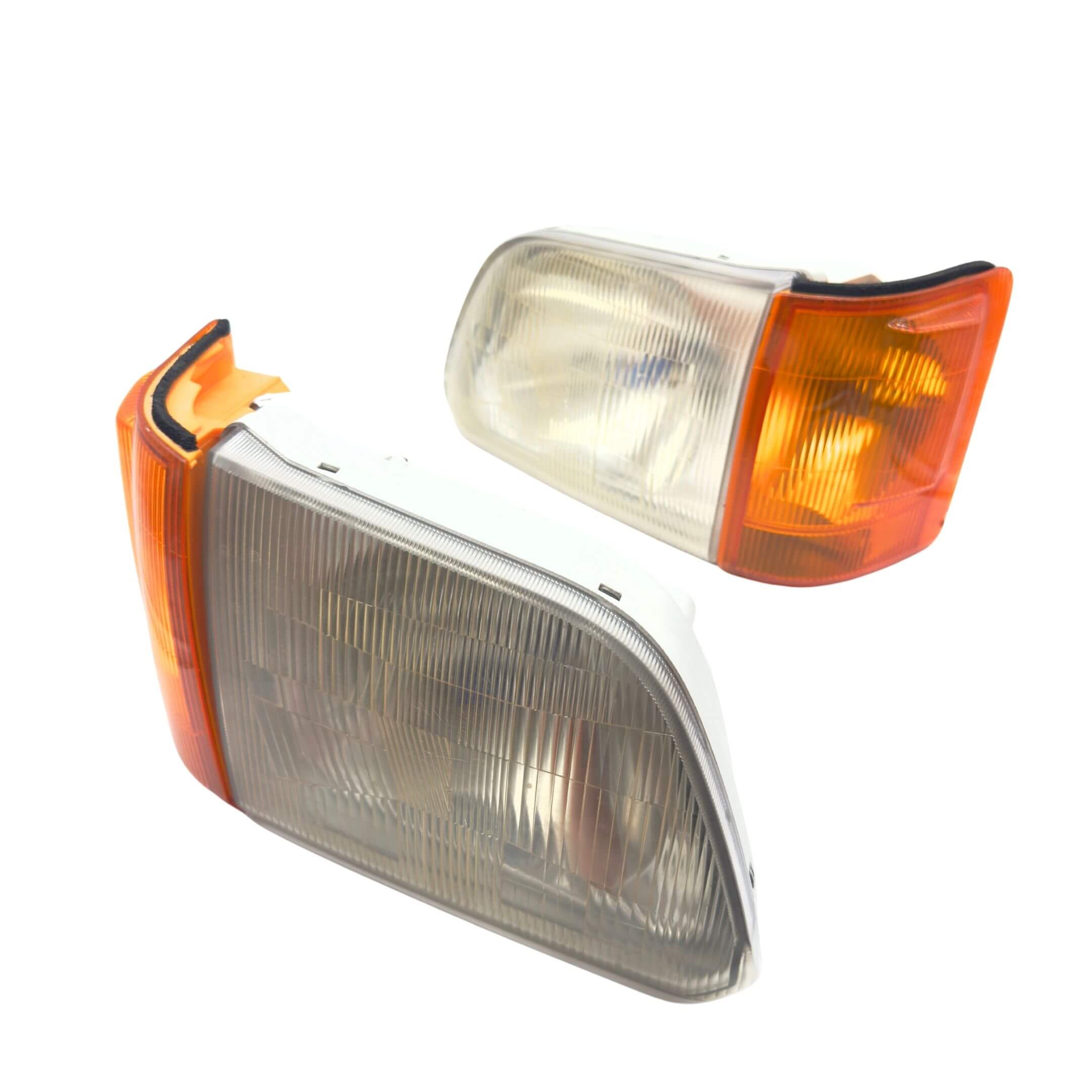 Headlight and Turn Signal Assembly Set for Subaru Sambar Wagon TW1, TW2 Models (1999-2012) featuring clear lenses and amber accents.