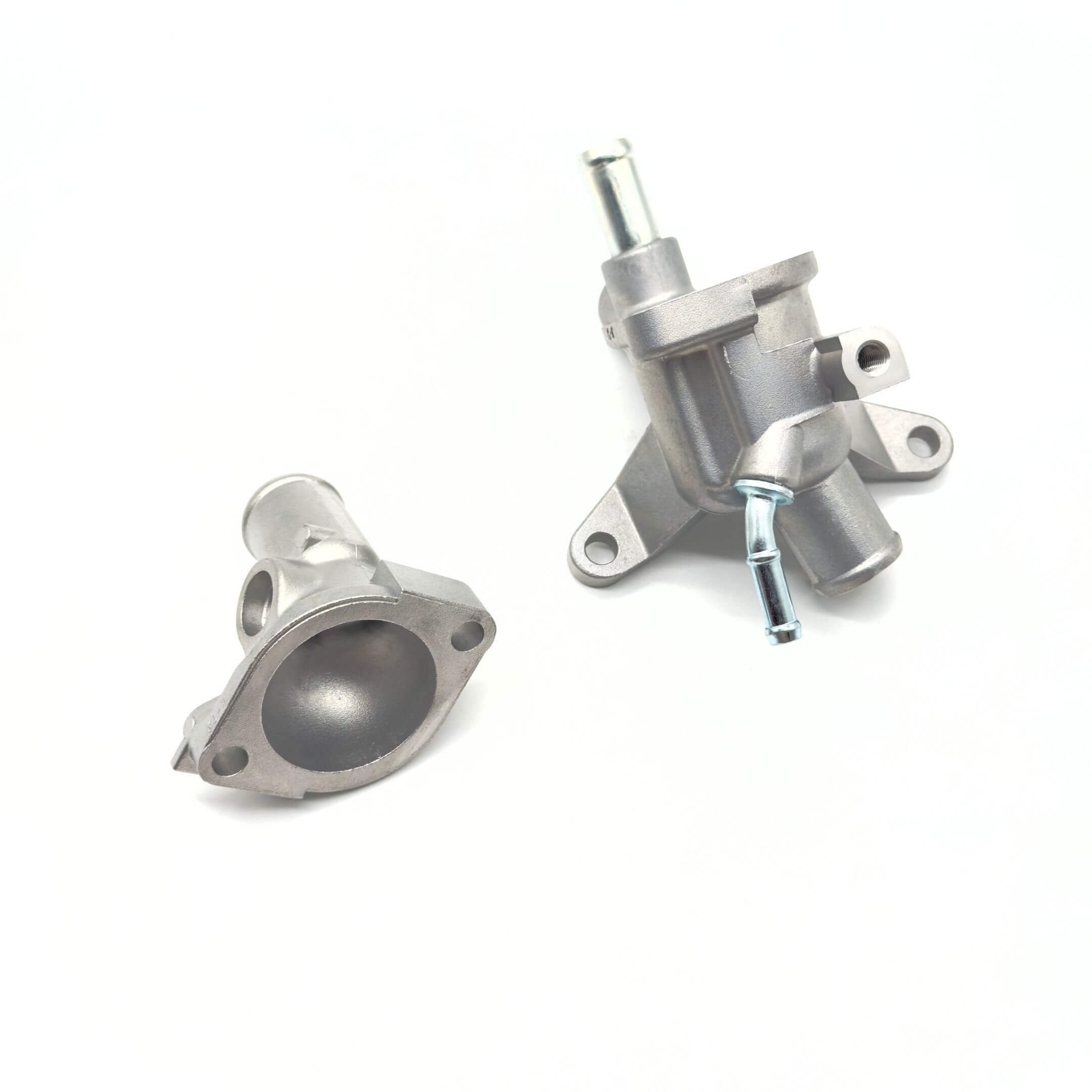 Thermostat Housing Body & Cover Set for Subaru Sambar Wagon TW1, TW2 Models (1999-2012) featuring durable metal construction and precise fittings.